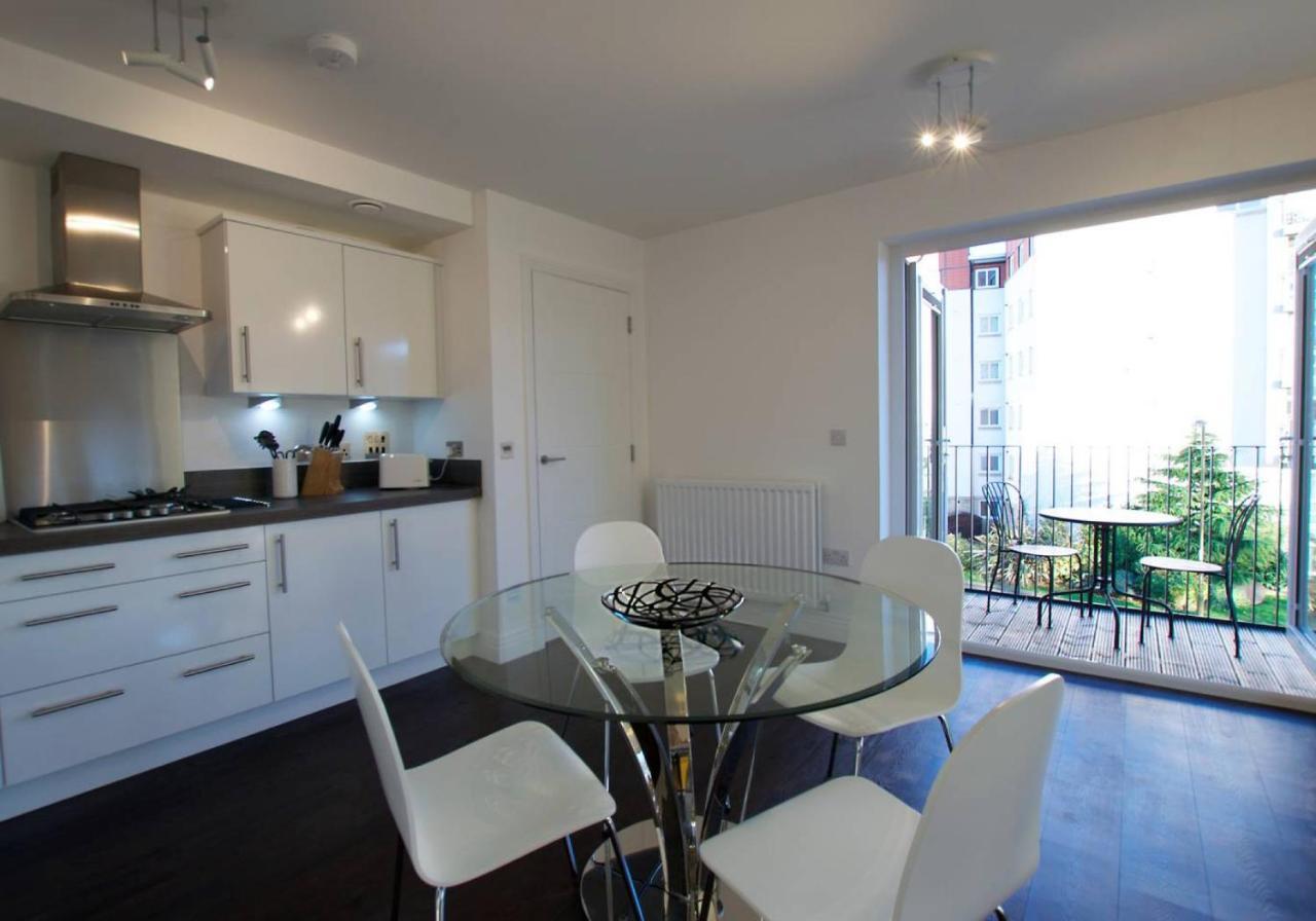 Altido Bright City Centre 2Bed, 2Bath With Free Parking 爱丁堡 外观 照片